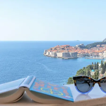 Colors - Old Town View No1 Apartmán *