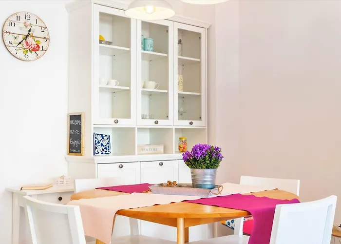 Colors - Old Town View No1 דירה *