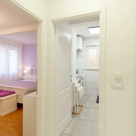 Colors - Old Town View No1 *